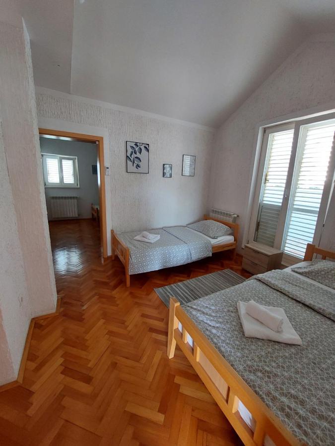 Appartement Apartman Kovac à Trebinje Extérieur photo