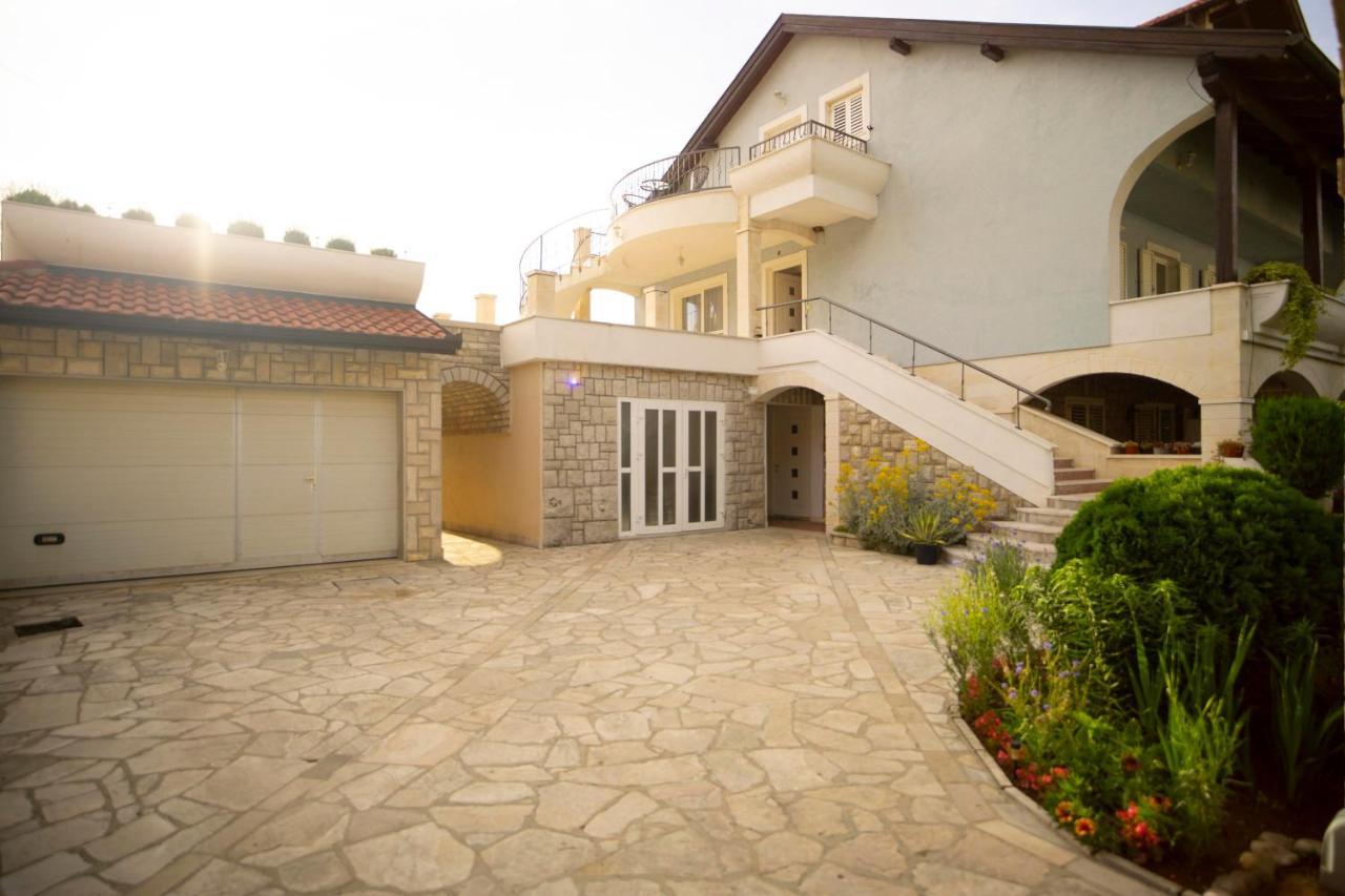 Appartement Apartman Kovac à Trebinje Extérieur photo