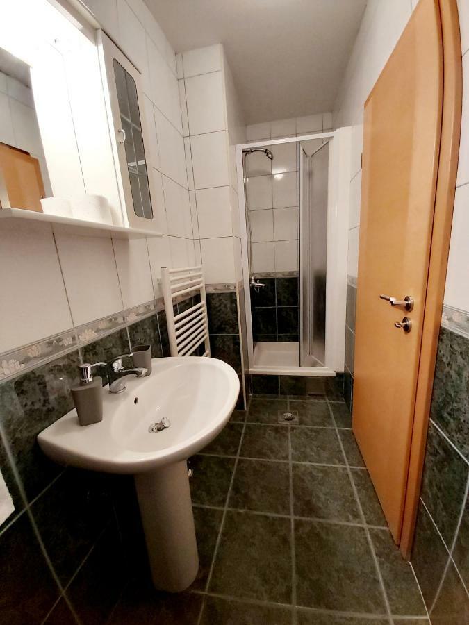 Appartement Apartman Kovac à Trebinje Extérieur photo